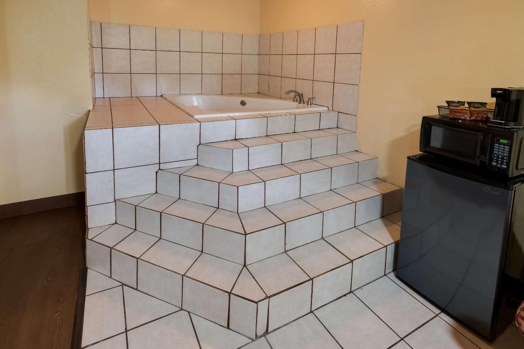 Rodeway Inn & Suites East La Nouvelle-Orléans Extérieur photo